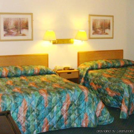 โอเวอร์ตัน โมเทล ลีฟวิงสตัน Motel Livingston ภายนอก รูปภาพ