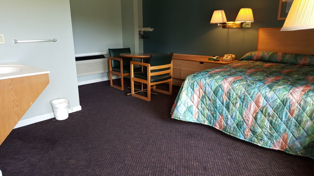 โอเวอร์ตัน โมเทล ลีฟวิงสตัน Motel Livingston ภายนอก รูปภาพ